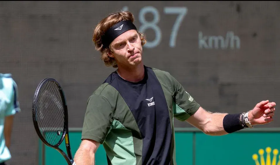 Андрей Рублев выиграл турнир ATP-250 в Бостаде