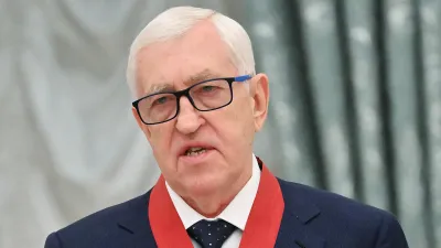 Михайлов о недопуске России: «IIHF увлеклась политикой, а не развитием хоккея — её надо разогнать»